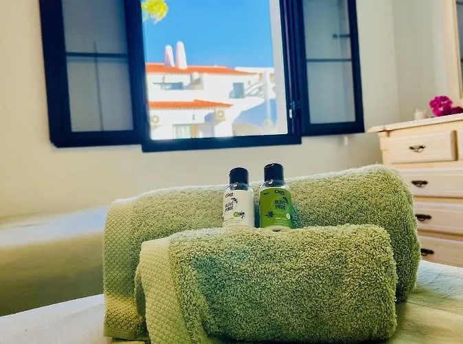 شقة فندقية Fantastic Sea And Golf Course View House With 3 Bedrooms 4*