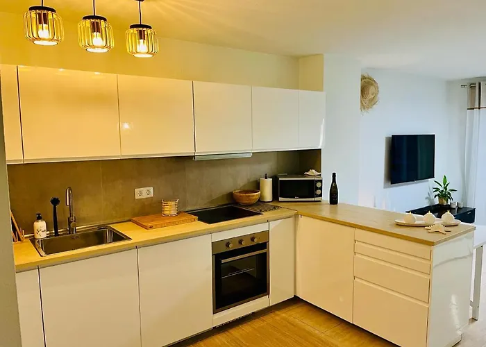 Fantastic Sea And Golf Course View House With 3 Bedrooms 4* سان ميغيل ذي أبونا