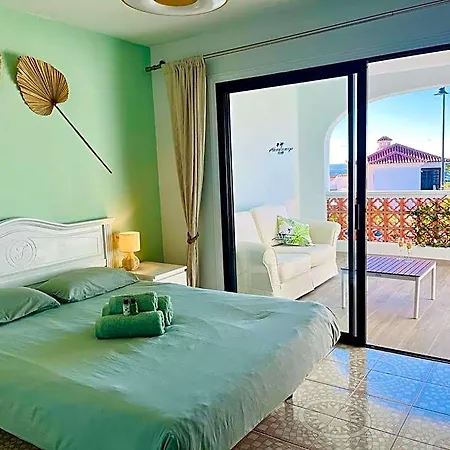 Fantastic Sea And Golf Course View House With 3 Bedrooms 아파트호텔 4*