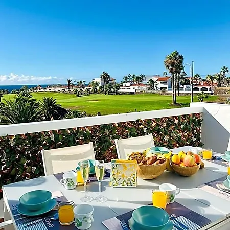 아파트호텔 Fantastic Sea And Golf Course View House With 3 Bedrooms