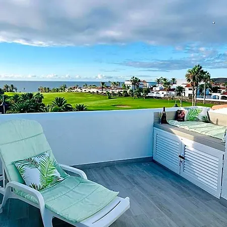 아파트호텔 Fantastic Sea And Golf Course View House With 3 Bedrooms 4*