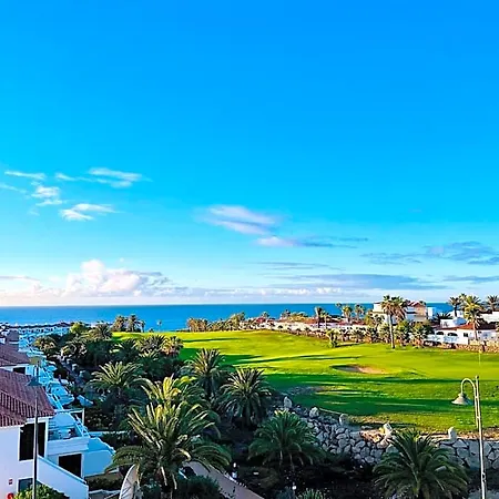 아파트호텔 Fantastic Sea And Golf Course View House With 3 Bedrooms