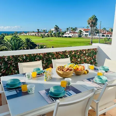 Fantastic Sea And Golf Course View House With 3 Bedrooms 아파트호텔