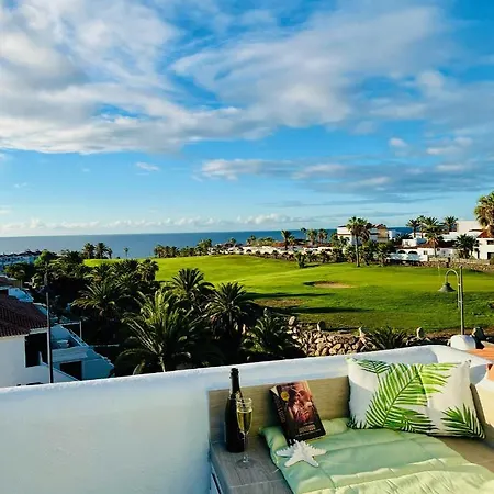 아파트호텔 Fantastic Sea And Golf Course View House With 3 Bedrooms